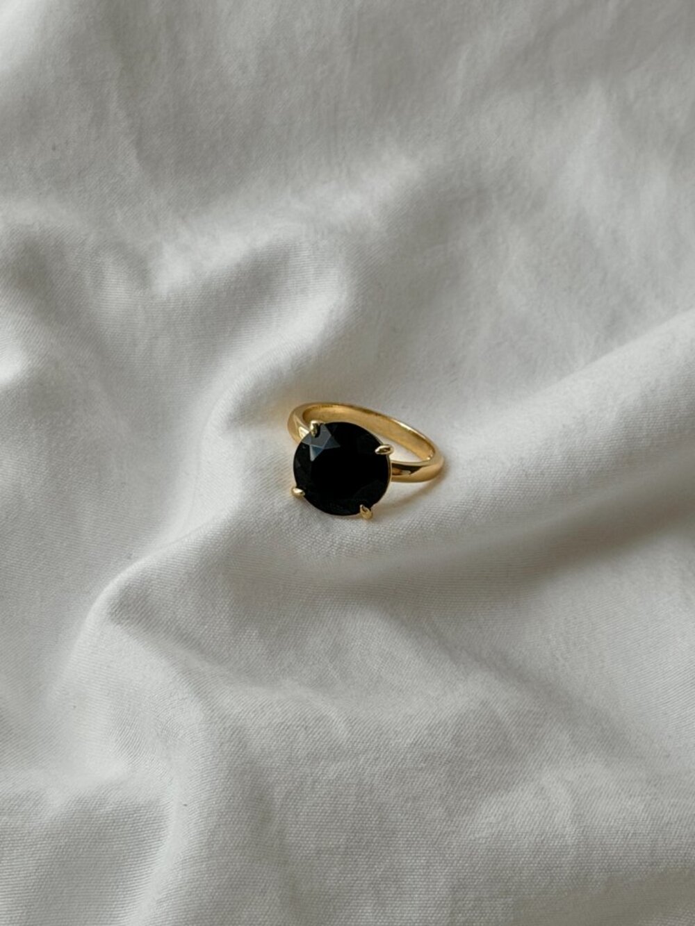Classic Round Travel Ring - Gold - Reconstituted Onix